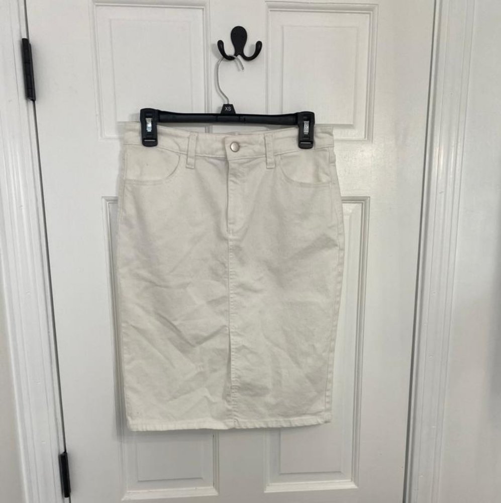 Banana Republic White Skirt (Size: 4)